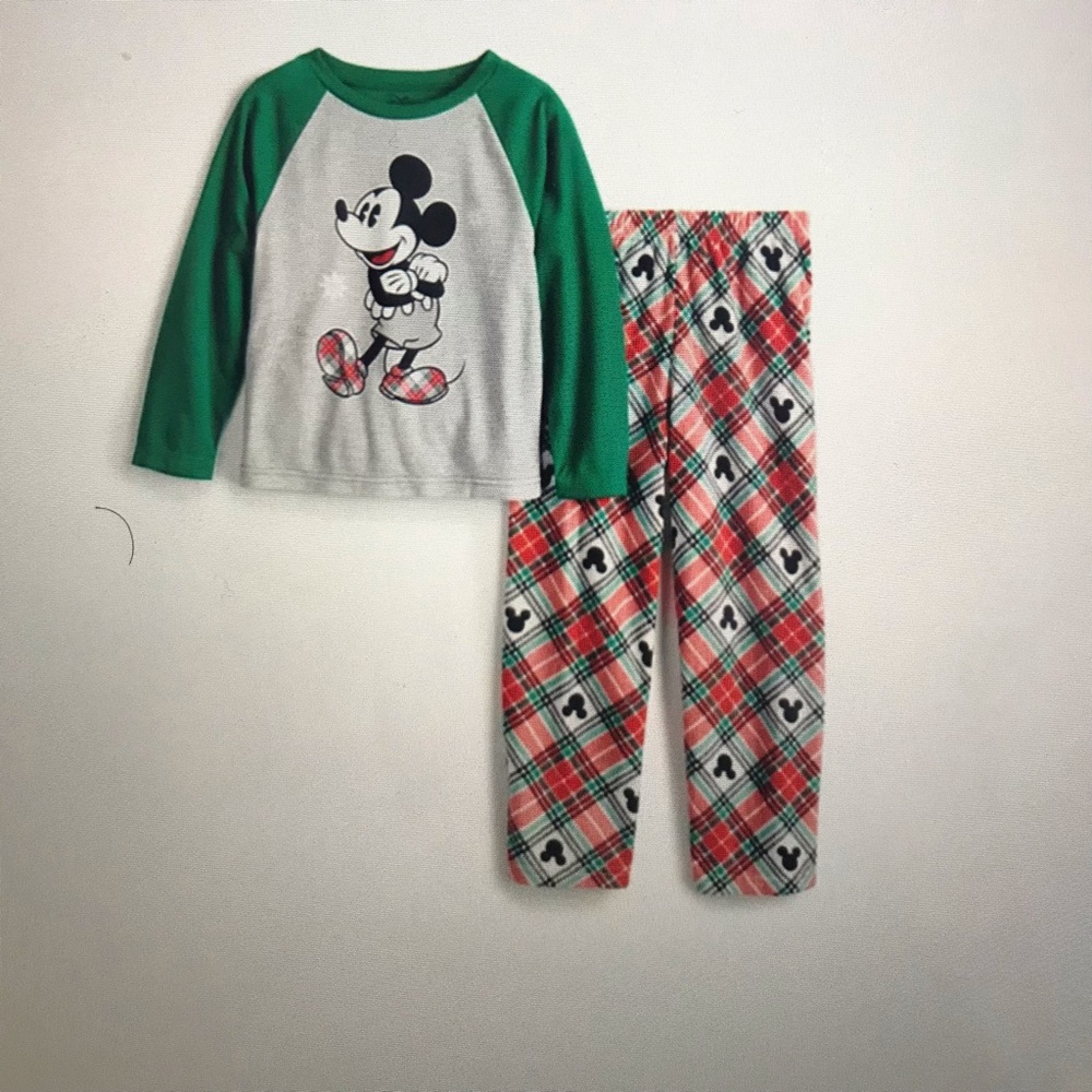 NWT Disney Jammies for your Families 4T Toddler 2-Piece Pajama Set

Size-4T